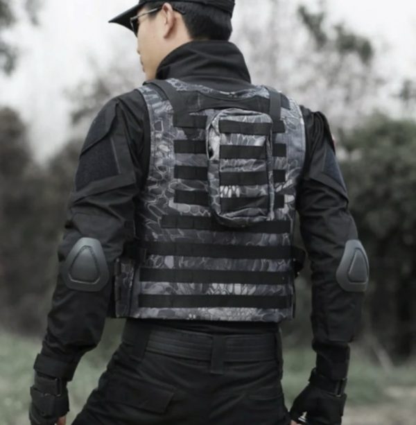 Takticki prsluk za airsoft i lov