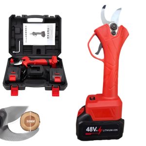 Aku makaze za orezivanje voca